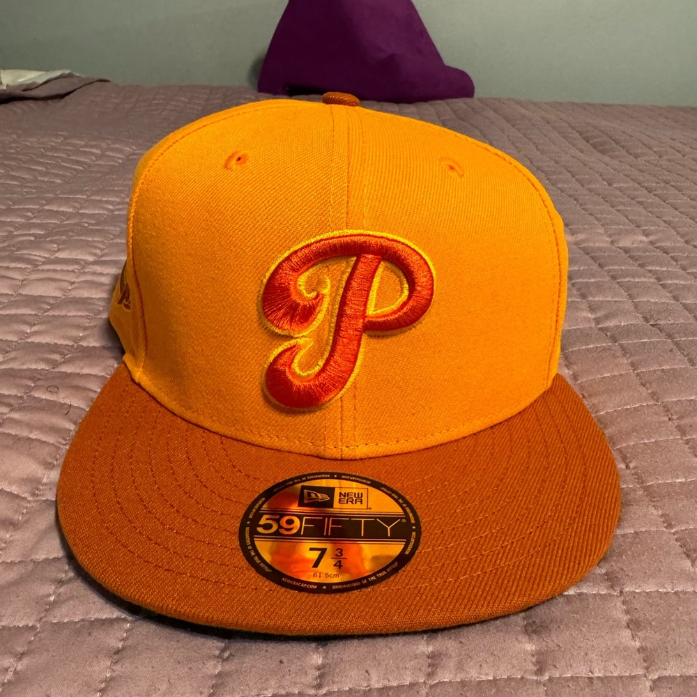 New with tag Phillies Philadelphia fitted hat size 7 3/4